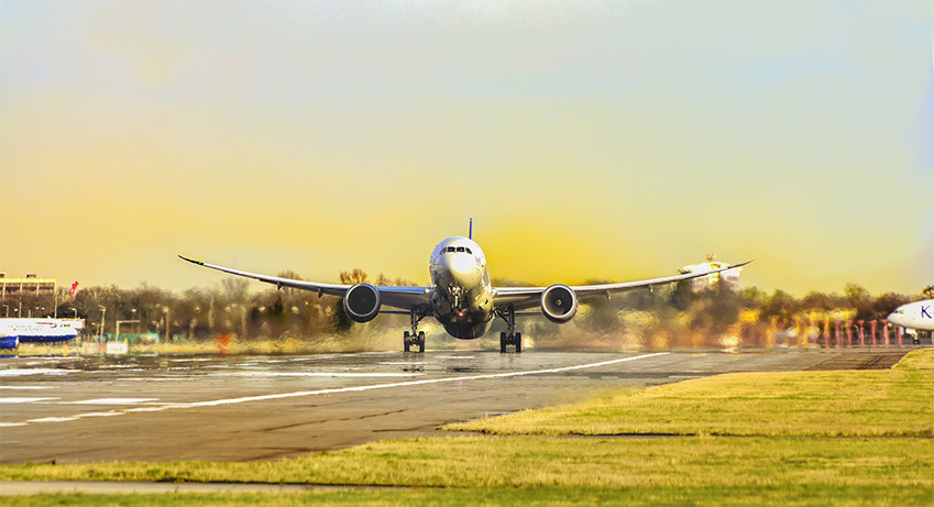 plane driving on the runway