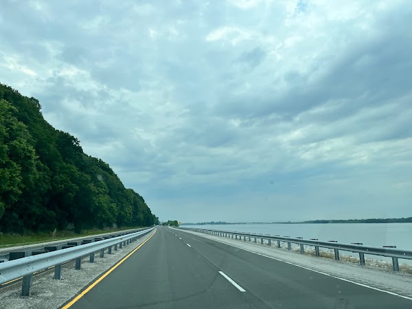 Representative image for Godfrey, Illinois