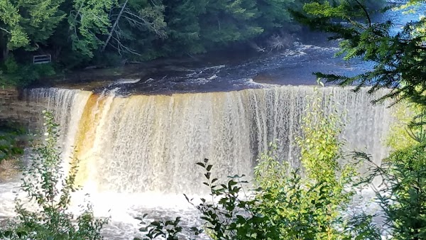 Representative image for Munising, Michigan